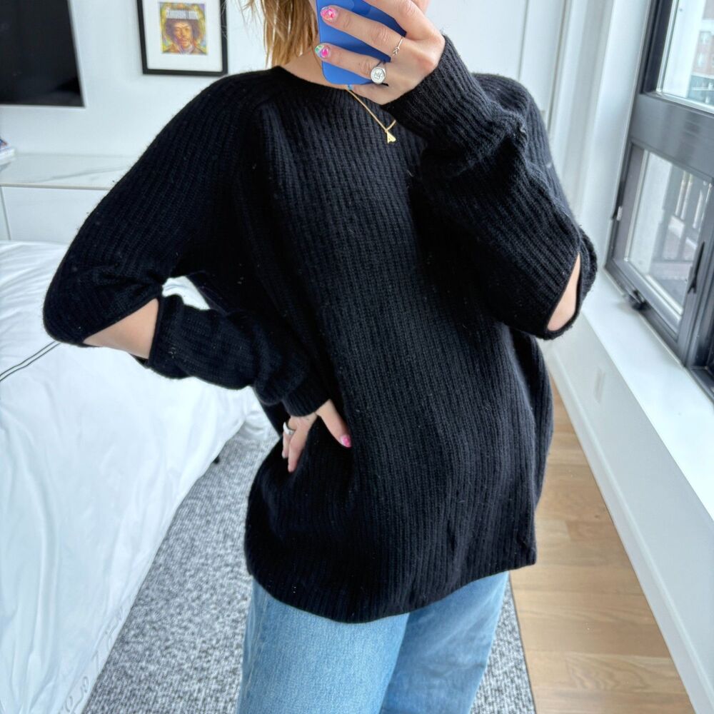 AQUA Cashmere Ribbed Cut-out Sleeve Pullover Sweater Black Medium